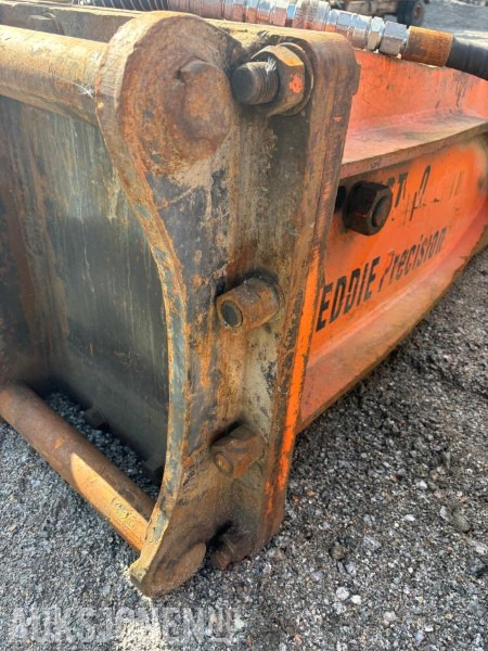 2013 EDT3000 S70 - Pigghammer - Attachment for Construction machinery: picture 2 2013 EDT3000 S70 - Pigghammer - Attachment for Construction machinery: picture 2