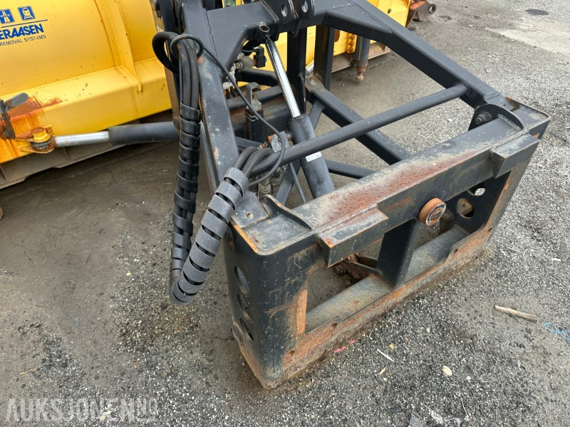 2016 - ARTIC HMX 3700 T2 Diagonalplog - Attachment for Construction machinery: picture 3 2016 - ARTIC HMX 3700 T2 Diagonalplog - Attachment for Construction machinery: picture 3