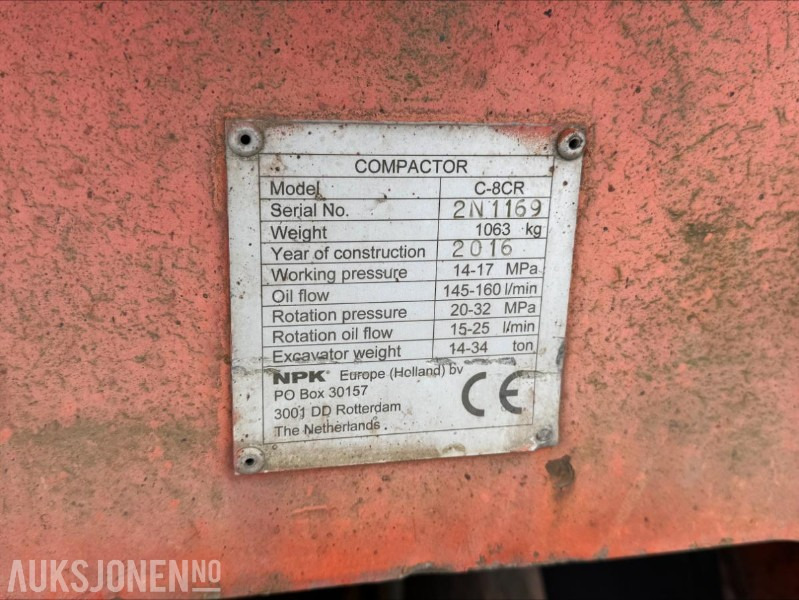 2016 NPK C-8CR Hydraulisk vibroplate / S80 - Attachment for Construction machinery: picture 5 2016 NPK C-8CR Hydraulisk vibroplate / S80 - Attachment for Construction machinery: picture 5