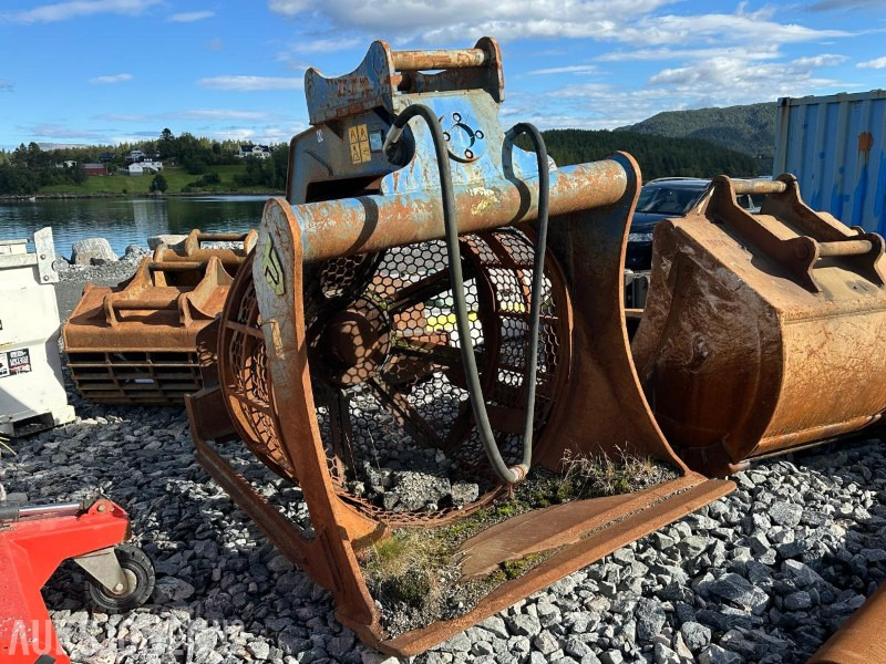 2016 Trevi Benne Sikteskuffe med roterende trommel - Attachment for Construction machinery: picture 1 2016 Trevi Benne Sikteskuffe med roterende trommel - Attachment for Construction machinery: picture 1