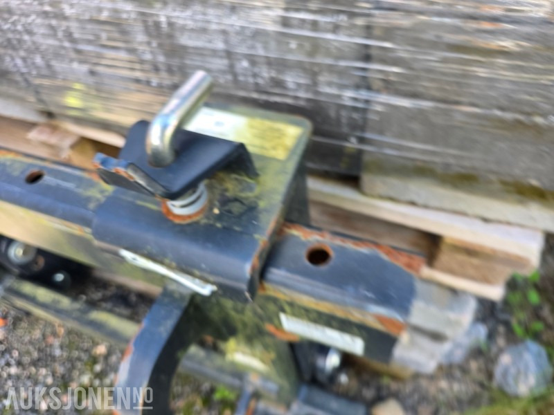 2019 Dalen pallegafler med Standard koplingsramme / 1 m (110 cm lengde på pallegafler) - Attachment for Construction machinery: picture 4 2019 Dalen pallegafler med Standard koplingsramme / 1 m (110 cm lengde på pallegafler) - Attachment for Construction machinery: picture 4