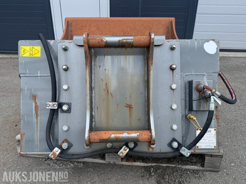 2019 Multavex Vibra - 5-10 - Vibratorskuffe / Soldeskuffe - S50 feste - Attachment for Construction machinery: picture 2 2019 Multavex Vibra - 5-10 - Vibratorskuffe / Soldeskuffe - S50 feste - Attachment for Construction machinery: picture 2