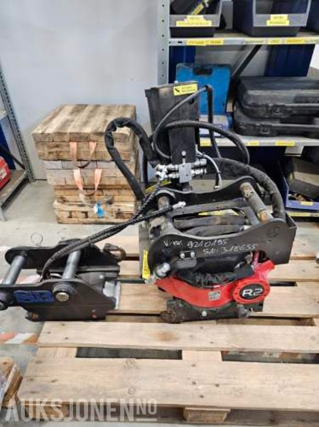 2022 Rototilt R2 – Tiltrotator - Attachment for Construction machinery: picture 3 2022 Rototilt R2 – Tiltrotator - Attachment for Construction machinery: picture 3