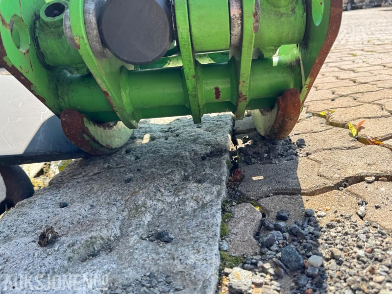 2023 Avant Tømmerklype A437203 med Baltrotors rotator - Attachment for Construction machinery: picture 5 2023 Avant Tømmerklype A437203 med Baltrotors rotator - Attachment for Construction machinery: picture 5