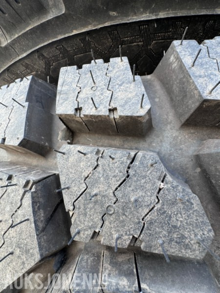 2023 Nokian Vinterdekk til hjullaster - 4 stk - Seipet - 17.5R25 med felg - Ubrukt - Attachment for Construction machinery: picture 4 2023 Nokian Vinterdekk til hjullaster - 4 stk - Seipet - 17.5R25 med felg - Ubrukt - Attachment for Construction machinery: picture 4