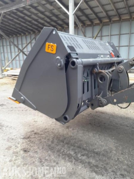2024 SE 3,5m3 Høytippende skuffe-BM feste - Attachment for Construction machinery: picture 3 2024 SE 3,5m3 Høytippende skuffe-BM feste - Attachment for Construction machinery: picture 3
