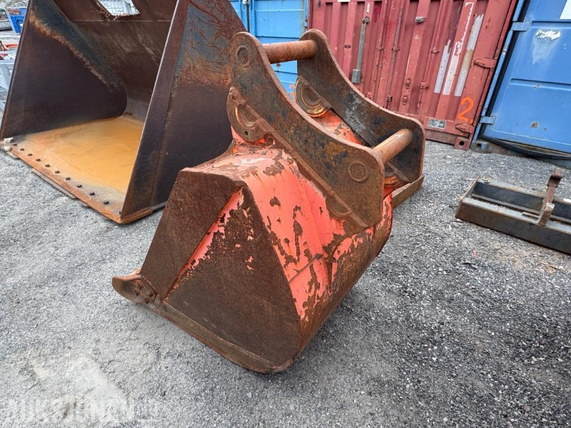 Graveskuffe med S60 feste - Attachment for Construction machinery: picture 2 Graveskuffe med S60 feste - Attachment for Construction machinery: picture 2