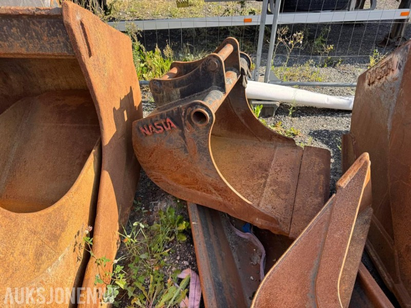 Nasta skuff med S40-feste – kraftig og hel skuff, klar for bruk - Attachment for Construction machinery: picture 2 Nasta skuff med S40-feste – kraftig og hel skuff, klar for bruk - Attachment for Construction machinery: picture 2