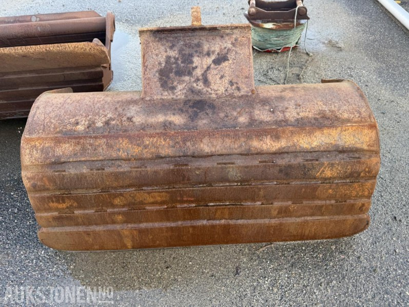 Pusseskuff m/BM feste. - Attachment for Construction machinery: picture 3 Pusseskuff m/BM feste. - Attachment for Construction machinery: picture 3