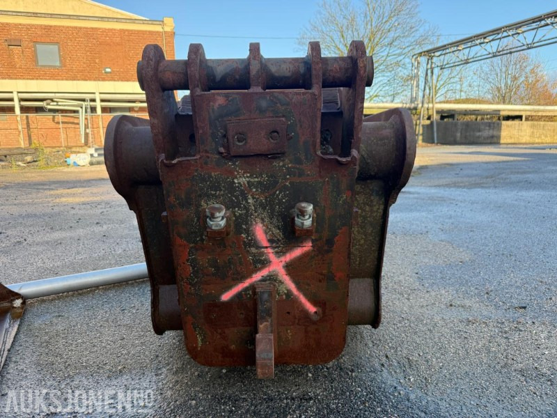 Pusseskuff m/BM feste. - Attachment for Construction machinery: picture 4 Pusseskuff m/BM feste. - Attachment for Construction machinery: picture 4