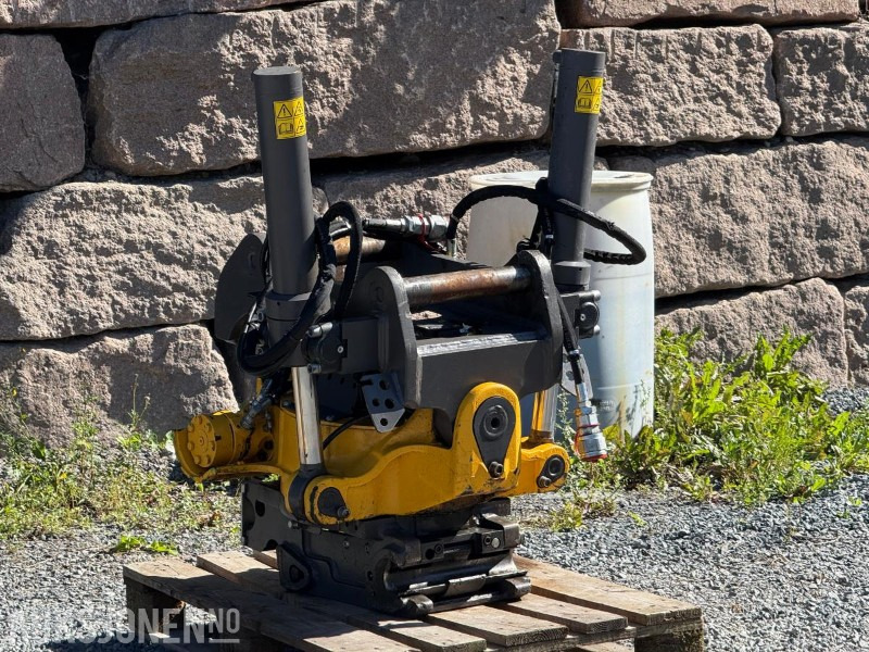 SMP ST22 Tiltrotator - Attachment for Construction machinery: picture 2 SMP ST22 Tiltrotator - Attachment for Construction machinery: picture 2