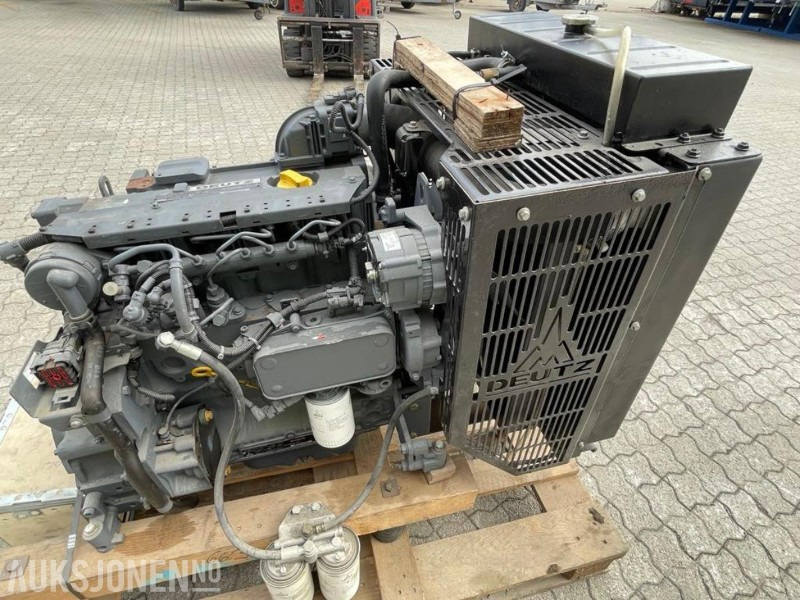 UBRUKT 2012 Deutz TCD 2012 L04 2V Motor - Hydraulikkpumpe - Styreskap/startskap - UBRUKT - Kjøpt inn for å passe til Powerscreen Warrior og Chieftain 1400. - Attachment for Construction machinery: picture 1 UBRUKT 2012 Deutz TCD 2012 L04 2V Motor - Hydraulikkpumpe - Styreskap/startskap - UBRUKT - Kjøpt inn for å passe til Powerscreen Warrior og Chieftain 1400. - Attachment for Construction machinery: picture 1