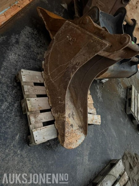 Smal/kabel skuff med s-50 feste - Attachment for Construction machinery: picture 2 Smal/kabel skuff med s-50 feste - Attachment for Construction machinery: picture 2