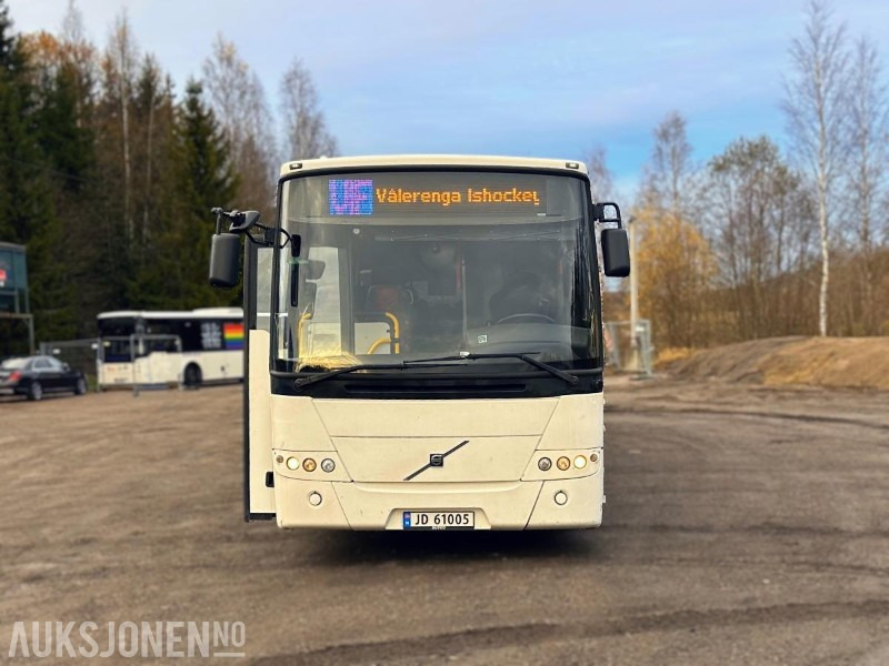 2012 Volvo 8700 B13B 6X2 TURBUSS 45 SITTEPLASSER 29 STÅPLASSER - Bus: picture 2 2012 Volvo 8700 B13B 6X2 TURBUSS 45 SITTEPLASSER 29 STÅPLASSER - Bus: picture 2
