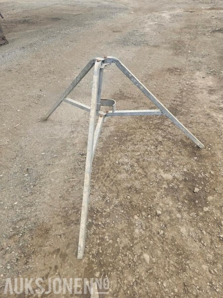 Dekkestøtte paraply. ca 60stk - Construction equipment: picture 2 Dekkestøtte paraply. ca 60stk - Construction equipment: picture 2