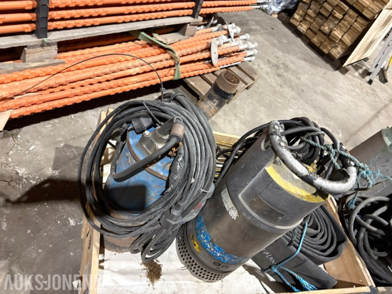 Fligt dreneringspumpe med slanger - Construction equipment: picture 3 Fligt dreneringspumpe med slanger - Construction equipment: picture 3