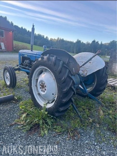 Ford dexta - Farm tractor: picture 4 Ford dexta - Farm tractor: picture 4