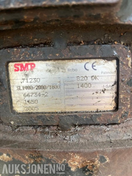 Hydraulisk pusseskuffe på 1400l SMP - Construction equipment: picture 5 Hydraulisk pusseskuffe på 1400l SMP - Construction equipment: picture 5