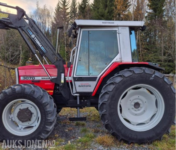 MVA fri 1991 Massey Ferguson 3070- OBS les tekst, mye påkostet ! - Farm tractor: picture 2 MVA fri 1991 Massey Ferguson 3070- OBS les tekst, mye påkostet ! - Farm tractor: picture 2