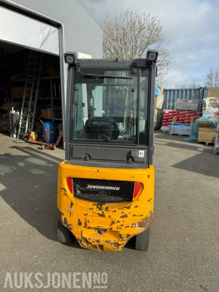2008 Jungheinrich DFG 320 Dieseltruck m/ langgafler - Material handling equipment: picture 5 2008 Jungheinrich DFG 320 Dieseltruck m/ langgafler - Material handling equipment: picture 5