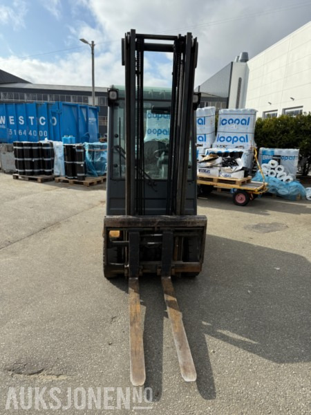 2008 Jungheinrich DFG 320 Dieseltruck m/ langgafler - Material handling equipment: picture 2 2008 Jungheinrich DFG 320 Dieseltruck m/ langgafler - Material handling equipment: picture 2