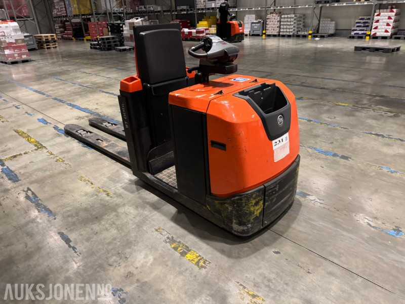 2013 BT Optio OSE250P Plukktruck - Material handling equipment: picture 3 2013 BT Optio OSE250P Plukktruck - Material handling equipment: picture 3