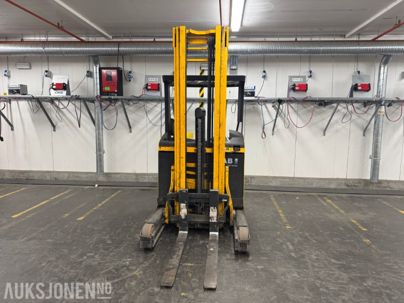 2014 Jungheinrich ETV214 Skyvemasttruck - Material handling equipment: picture 2 2014 Jungheinrich ETV214 Skyvemasttruck - Material handling equipment: picture 2