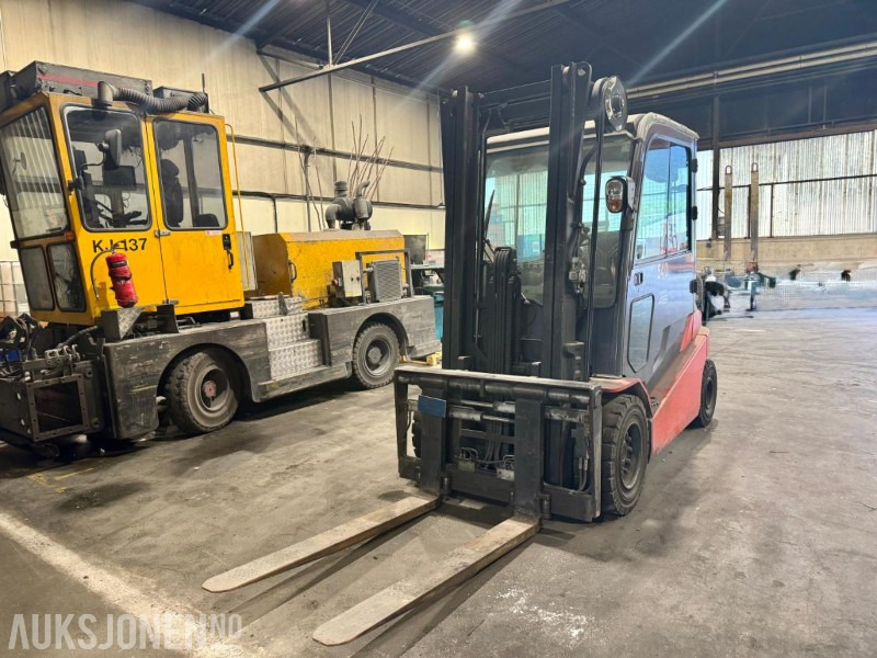 2016 Toyota 8FBMT45 – Elektrisk truck - Timer: 3371 - Material handling equipment: picture 1 2016 Toyota 8FBMT45 – Elektrisk truck - Timer: 3371 - Material handling equipment: picture 1