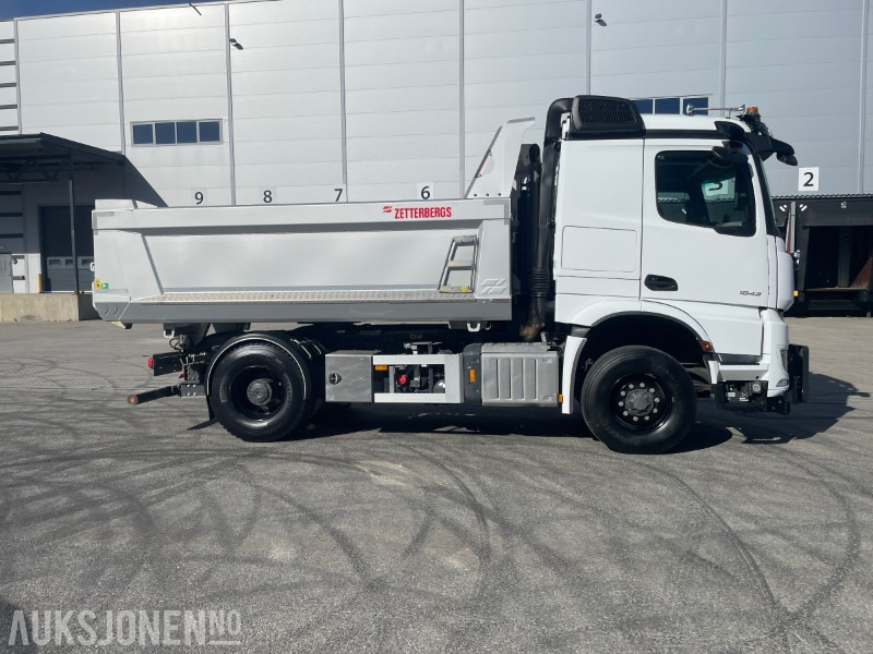 Mercedes-Benz Arocs 4X4 Kombibil - Tipper: picture 3 Mercedes-Benz Arocs 4X4 Kombibil - Tipper: picture 3
