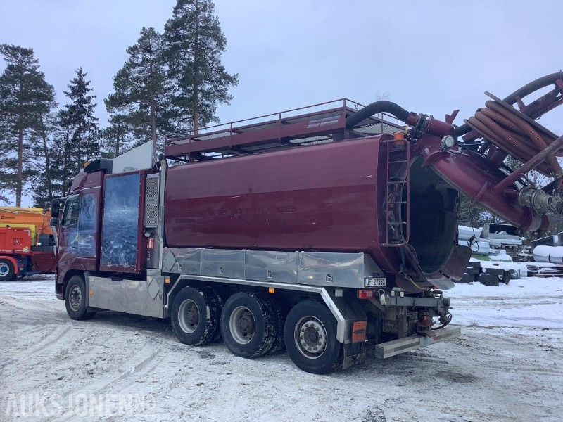 2005 Volvo FH16 8X4 suge/spylebil - Municipal/ Special vehicle: picture 2 2005 Volvo FH16 8X4 suge/spylebil - Municipal/ Special vehicle: picture 2