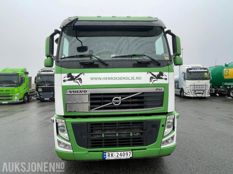 2010 VOLVO FH500 8X4 INTERCONSULT SS2343 BST3-17CR ADR SLAMSUGER MED HØYTRYKKSPYLER - 203576 KM. - Municipal/ Special vehicle: picture 3 2010 VOLVO FH500 8X4 INTERCONSULT SS2343 BST3-17CR ADR SLAMSUGER MED HØYTRYKKSPYLER - 203576 KM. - Municipal/ Special vehicle: picture 3