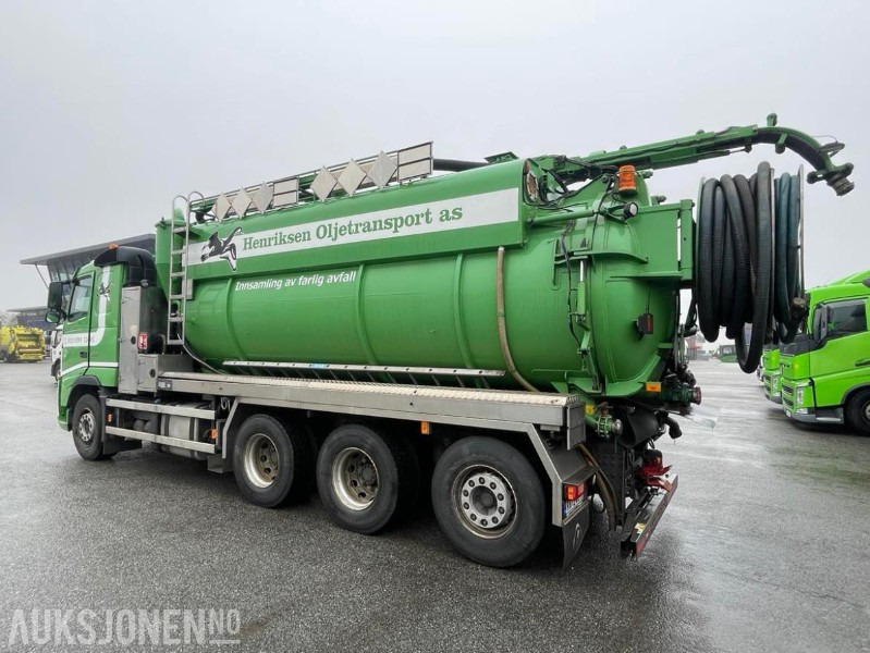 2010 VOLVO FH500 8X4 INTERCONSULT SS2343 BST3-17CR ADR SLAMSUGER MED HØYTRYKKSPYLER - 203576 KM. - Municipal/ Special vehicle: picture 5 2010 VOLVO FH500 8X4 INTERCONSULT SS2343 BST3-17CR ADR SLAMSUGER MED HØYTRYKKSPYLER - 203576 KM. - Municipal/ Special vehicle: picture 5
