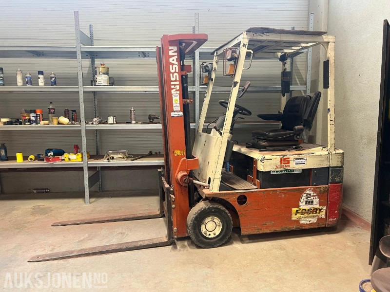 Forklift Nissan Gaffeltruck.: picture 1