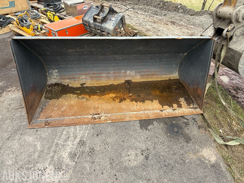 Norje universalskuffe 1300L - Construction equipment: picture 1 Norje universalskuffe 1300L - Construction equipment: picture 1