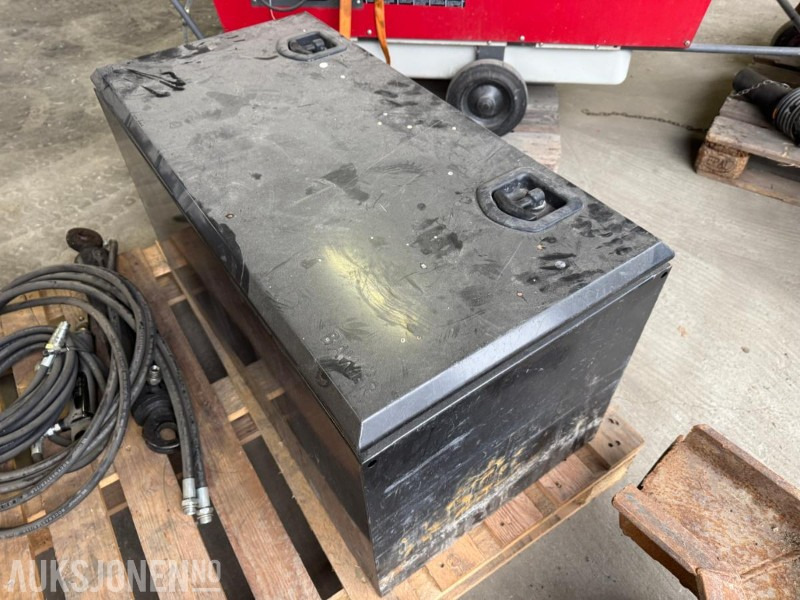 Oppbevaringkasse med lås - Construction equipment: picture 3 Oppbevaringkasse med lås - Construction equipment: picture 3