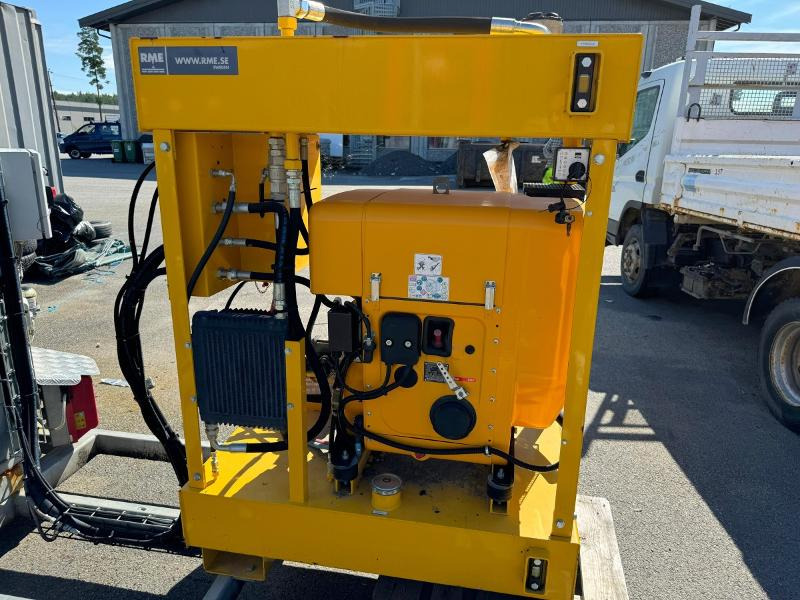 RME 2xPH600 smeltesett for tetningsmasse, mastikkasfalt og termoplast - Construction equipment: picture 5 RME 2xPH600 smeltesett for tetningsmasse, mastikkasfalt og termoplast - Construction equipment: picture 5