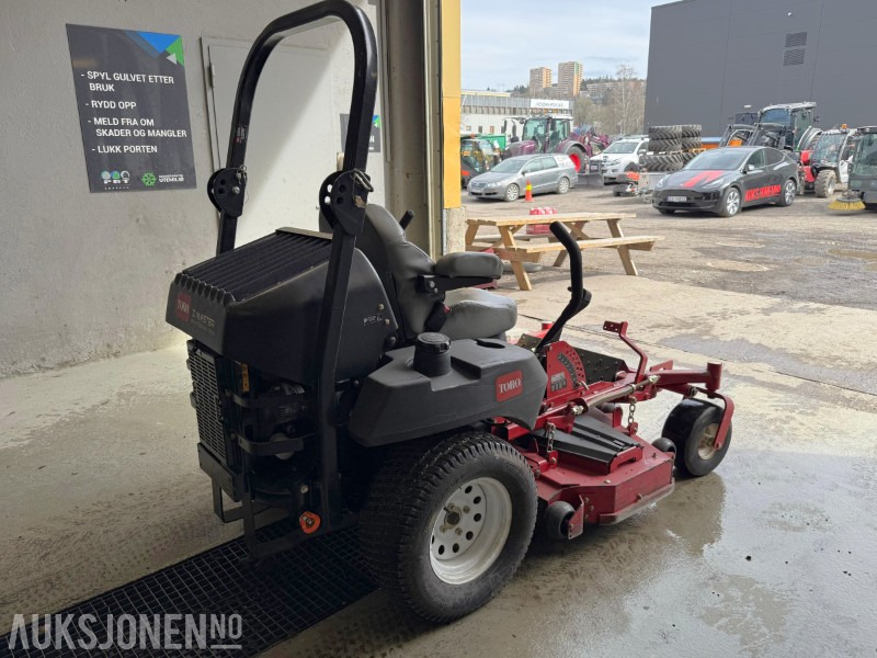 Toro Z Master Professional 7000 plentraktor - Construction equipment: picture 4 Toro Z Master Professional 7000 plentraktor - Construction equipment: picture 4