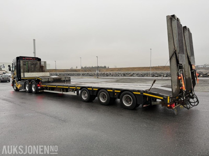 2015 Scania R580 TUNGTREKKER M/MASKINHENGER 6X4 SERVICEHISTORIKK EURO-6 581HK. - Tractor unit: picture 4 2015 Scania R580 TUNGTREKKER M/MASKINHENGER 6X4 SERVICEHISTORIKK EURO-6 581HK. - Tractor unit: picture 4