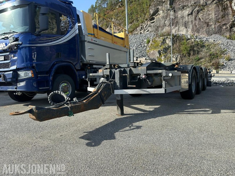 2005 Nor slep PHV 24C - 3 akslet 20 fots Container tralle - EU Godkjent - Trailer: picture 1 2005 Nor slep PHV 24C - 3 akslet 20 fots Container tralle - EU Godkjent - Trailer: picture 1