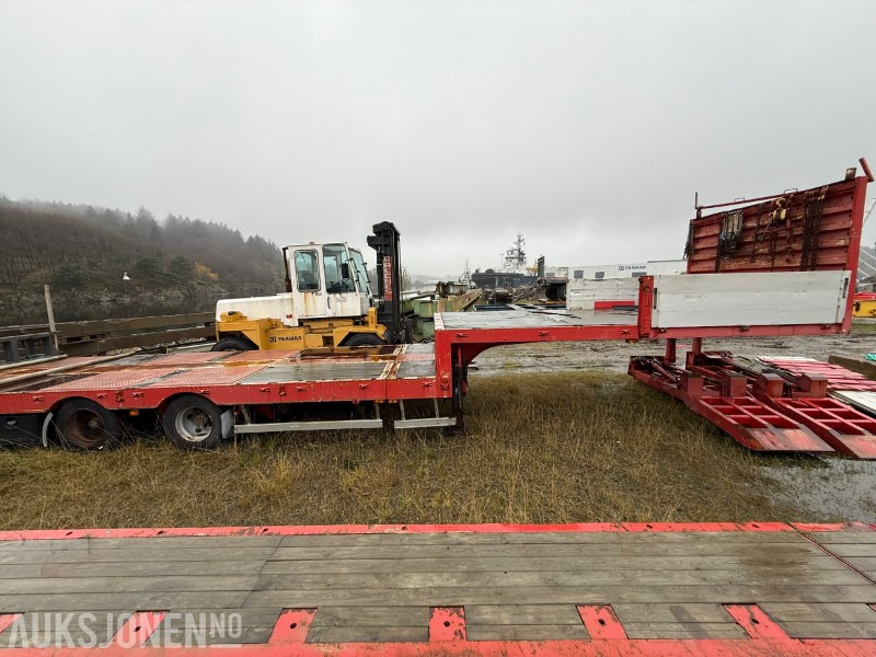 2007 CMT NSP-24 maskintralle med uttrekk / hydrauliske kjørebroer - Trailer: picture 4 2007 CMT NSP-24 maskintralle med uttrekk / hydrauliske kjørebroer - Trailer: picture 4