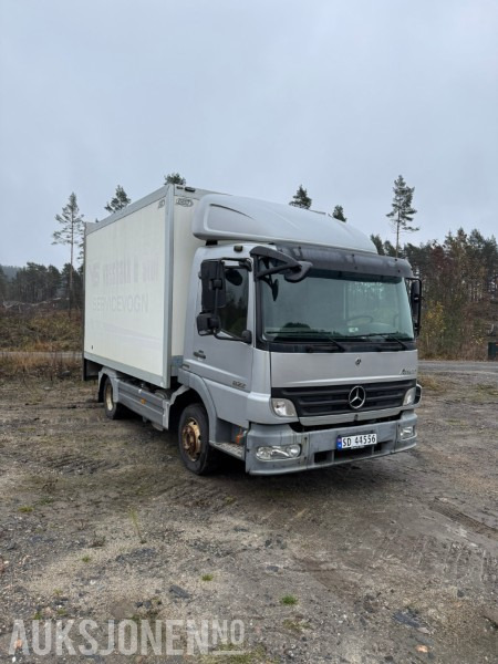 2008 Mercedes-Benz Atego 822 Servicebil / Verkstedvogn m/ Palfinger kran og verkstedinnredning - Truck: picture 3 2008 Mercedes-Benz Atego 822 Servicebil / Verkstedvogn m/ Palfinger kran og verkstedinnredning - Truck: picture 3