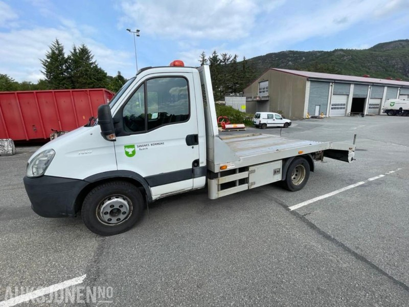 2011 Iveco Daily 70C17 maskinfrakter - En eier - Ny EU - Krok - 3 seter - Arbeidslys - Tillatt totalvekt 7000 kg. - 130392 km. - Truck: picture 3 2011 Iveco Daily 70C17 maskinfrakter - En eier - Ny EU - Krok - 3 seter - Arbeidslys - Tillatt totalvekt 7000 kg. - 130392 km. - Truck: picture 3