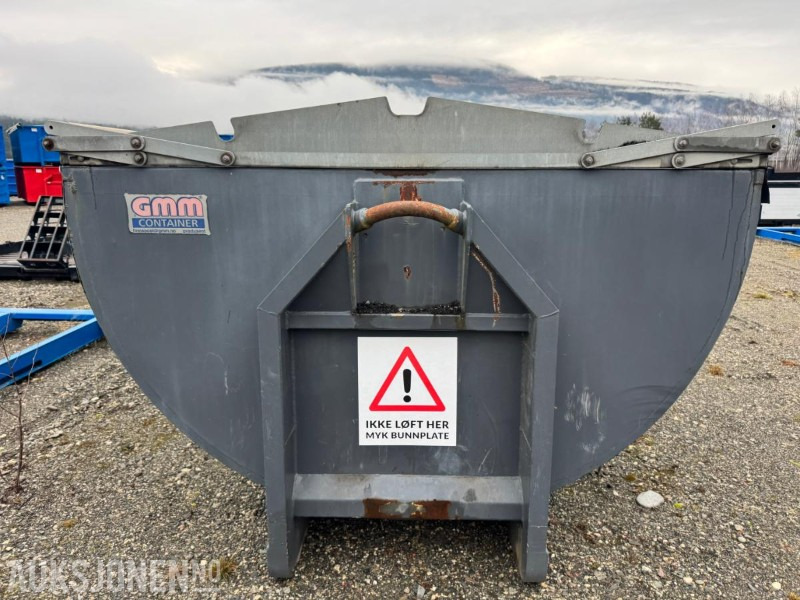 Asfaltkasse til krokløft med giljotinluke og kapell - Truck: picture 2 Asfaltkasse til krokløft med giljotinluke og kapell - Truck: picture 2