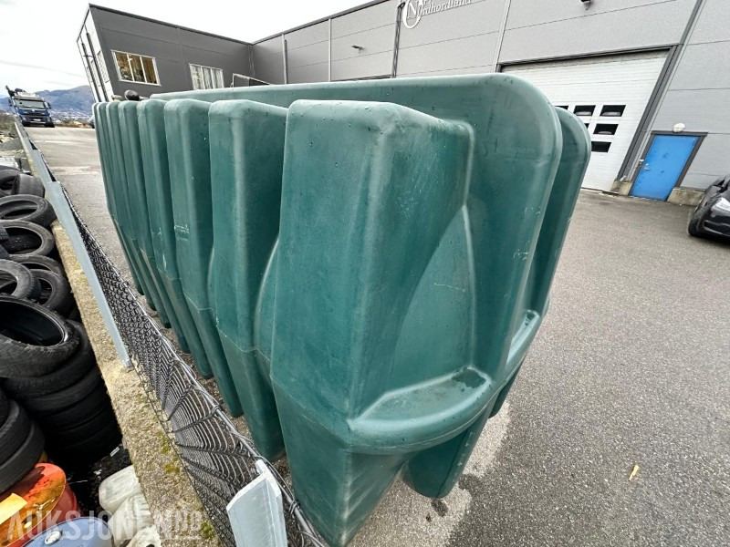 Veratank 5600 liters dieseltank m/pumpe og måler - Construction equipment: picture 5 Veratank 5600 liters dieseltank m/pumpe og måler - Construction equipment: picture 5