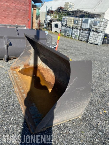 Volvo Skuffe nesten ny 2,20 - Wheel loader: picture 5 Volvo Skuffe nesten ny 2,20 - Wheel loader: picture 5