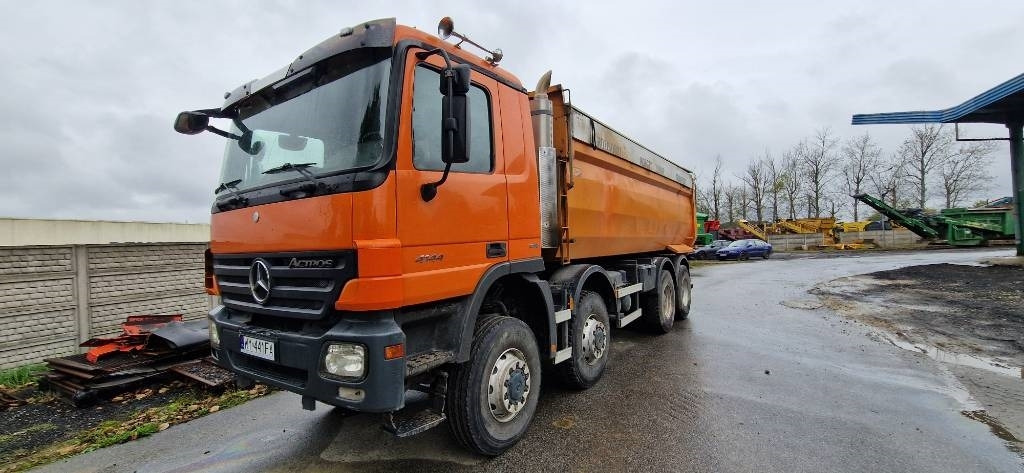 Mercedes-Benz Actros 4144 - Tipper: picture 2 Mercedes-Benz Actros 4144 - Tipper: picture 2