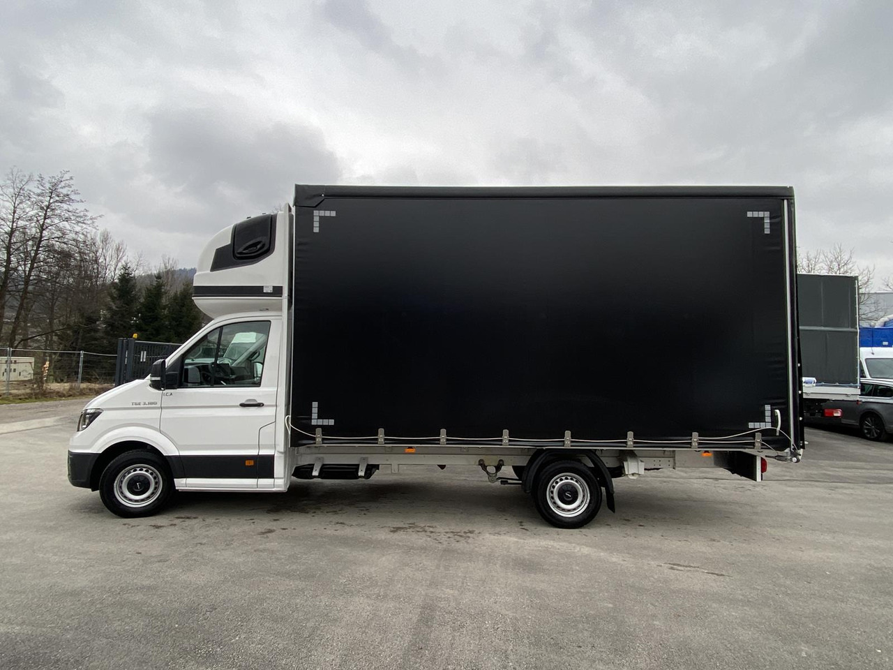 New Curtain side van MAN TGE 3.180 L4 2.0 TDI | PRITSCHE PLANE + SCHLAFKABINE: picture 13 New Curtain side van MAN TGE 3.180 L4 2.0 TDI | PRITSCHE PLANE + SCHLAFKABINE: picture 13