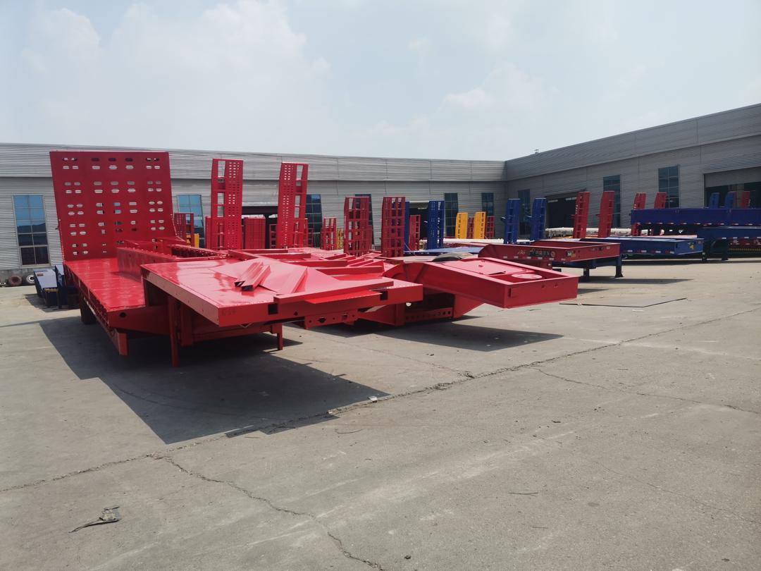 New Low loader semi-trailer ZHICHENG SEMI FLAT BED LOW BED IN VARIOUS AND SIZE ( USED OR NEW CONDITION): picture 6