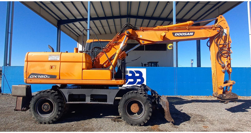 Doosan DX140W-3 *coming soon* - Wheel excavator: picture 2 Doosan DX140W-3 *coming soon* - Wheel excavator: picture 2
