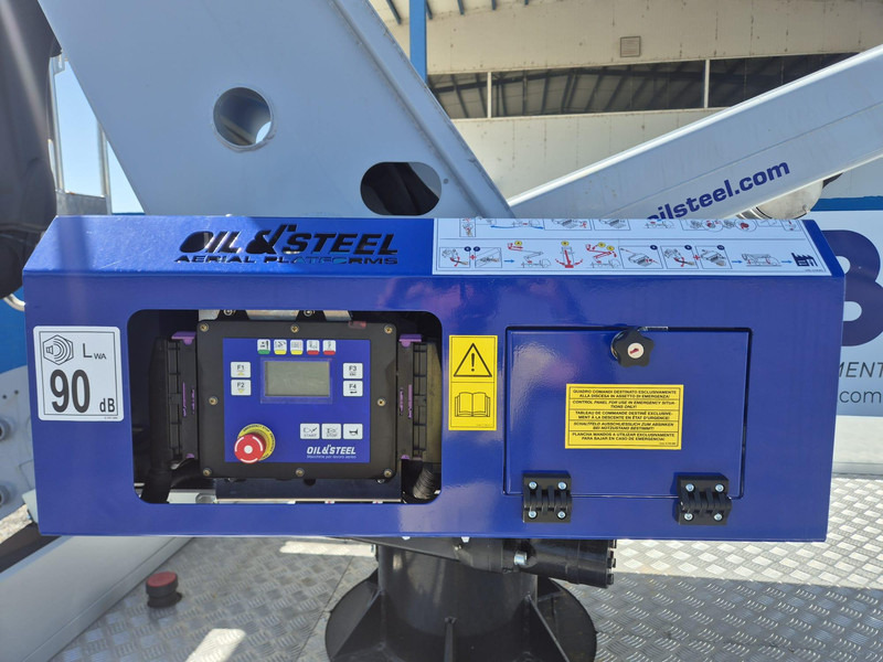 New Truck, Crane truck Iveco 35-140 Oil & Steel Snake 189: picture 8